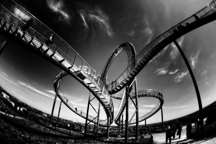 rollercoaster-801833_1920